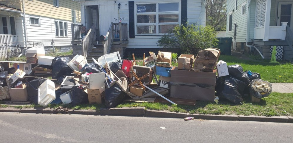 Residential Clean Outs - Junk Removal Lakewood